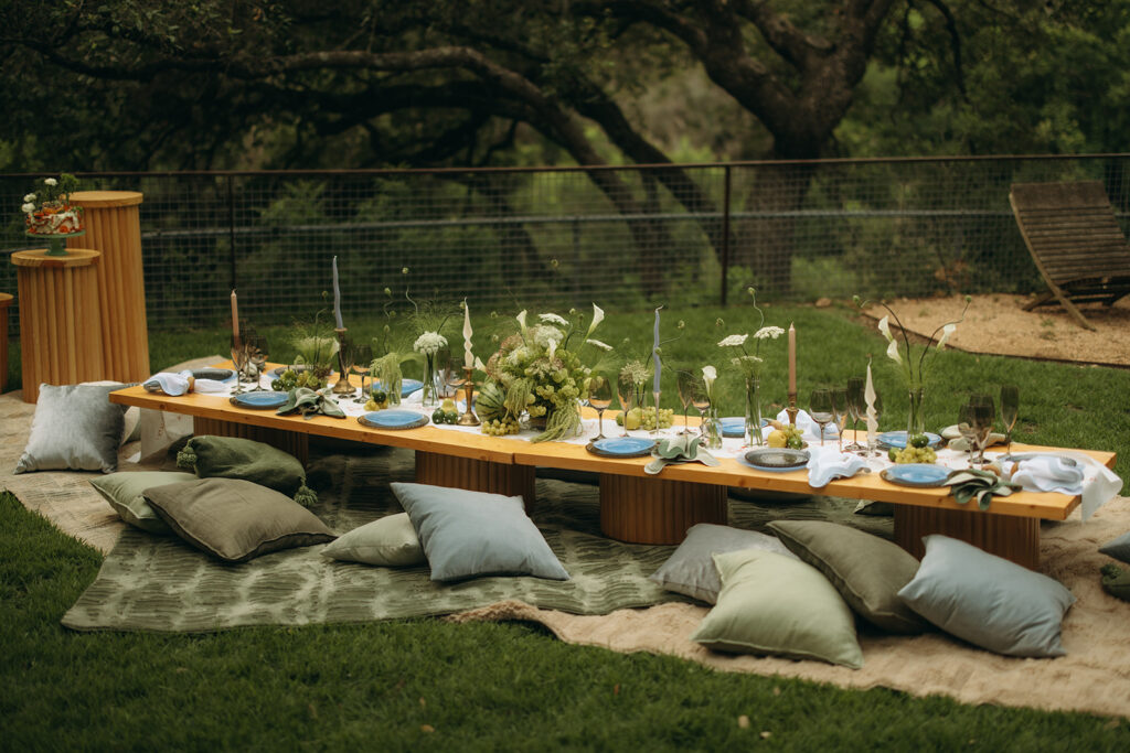 Image of a low dining setup that is perfect for summer fun party rentals 